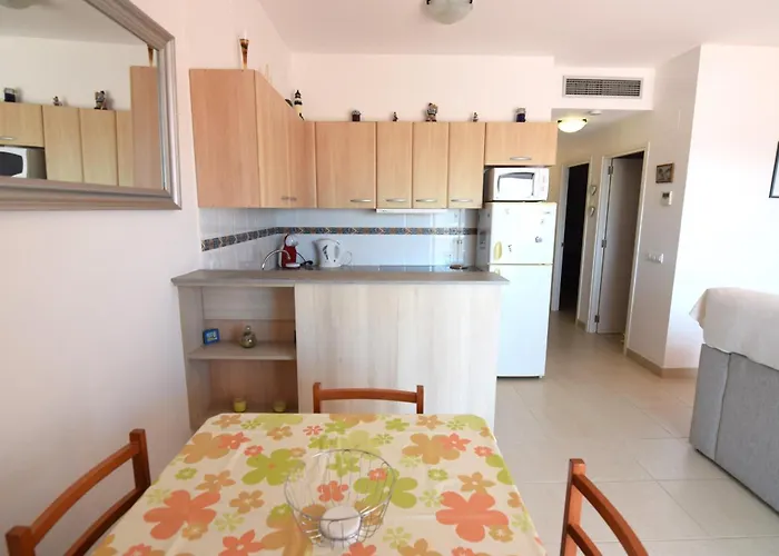 224-Apartamento Con Vistas A Canal Y Piscina