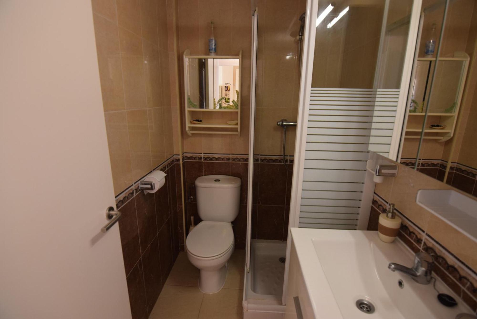 224-apartamento Con Vistas A Canal Y Piscina Empuriabrava