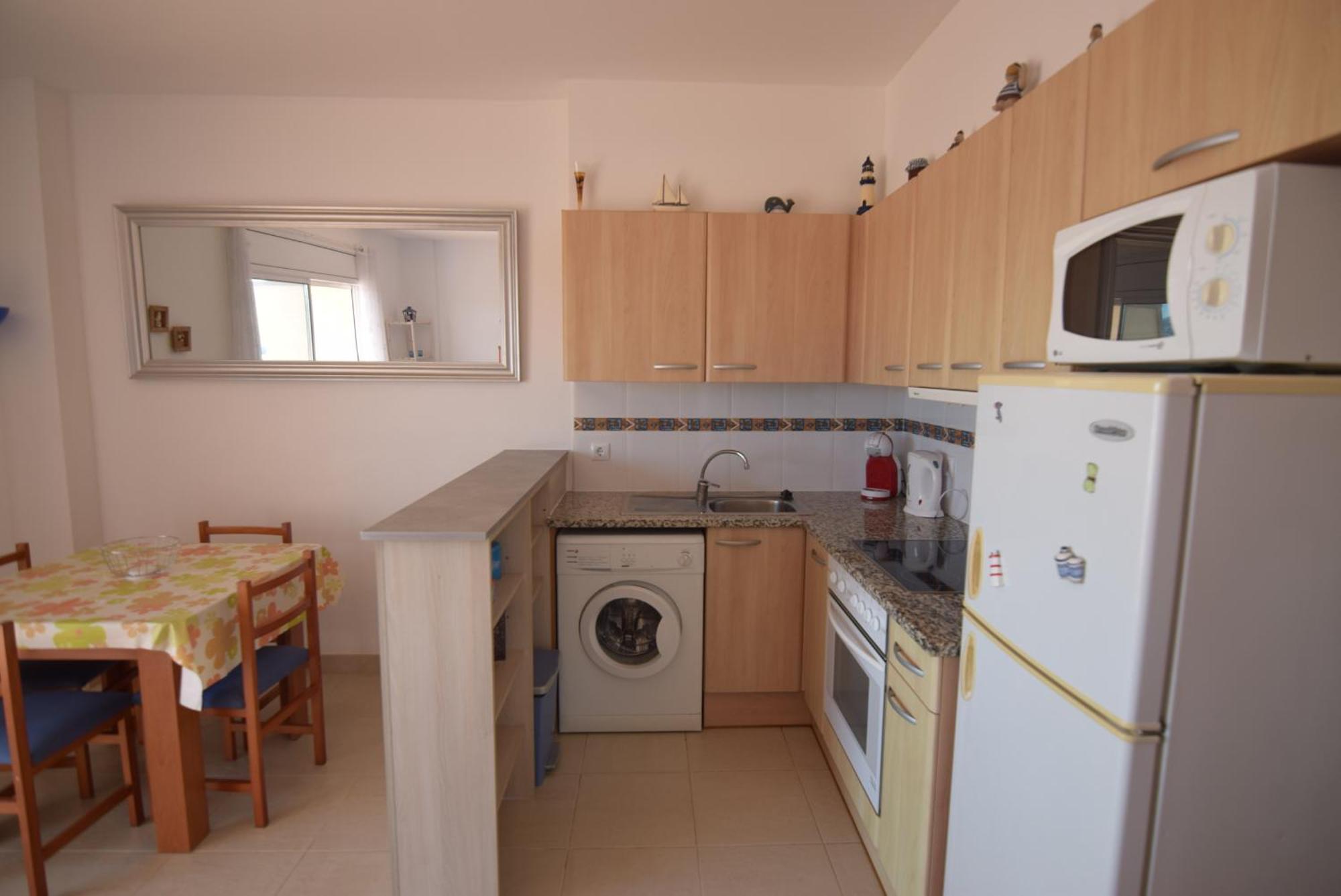 224-apartamento Con Vistas A Canal Y Piscina * Empuriabrava